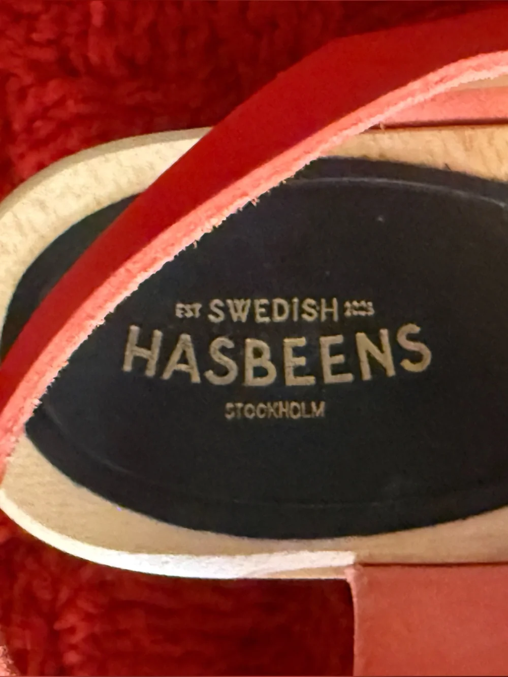 Swedish Hasbeens Pink/ Fuchsia Leather Wooden Clog Sandals EU 37 Ankle Strap